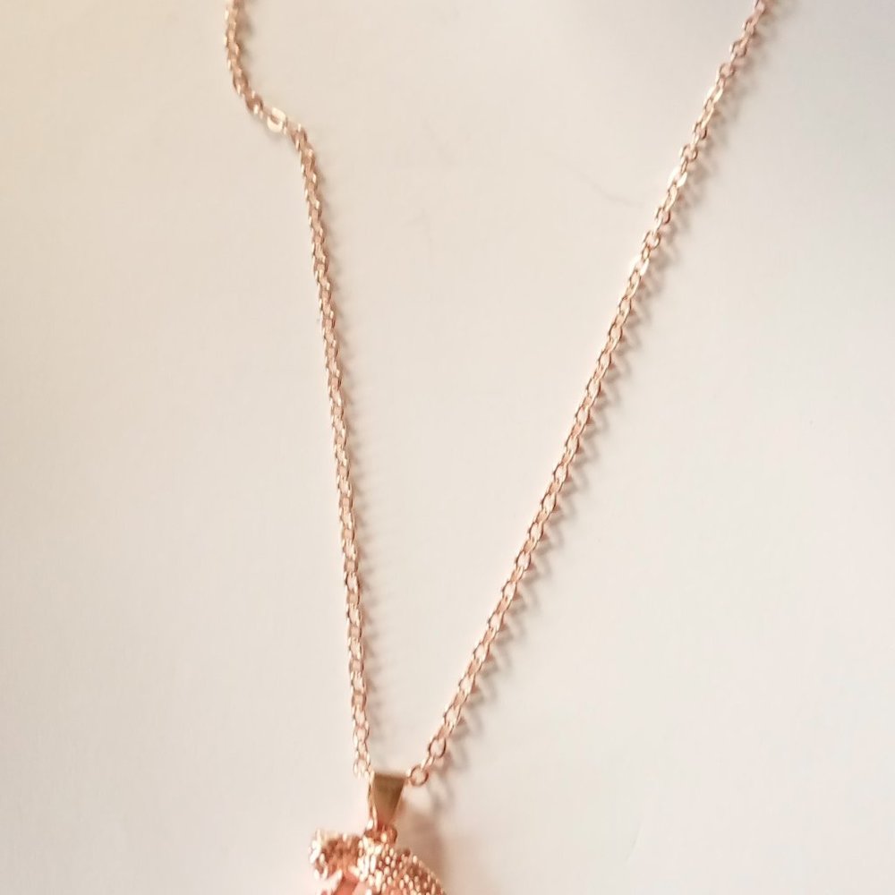Women's Necklaces Rhinestone Pendant Leopard Design 18 Inches Gold Color